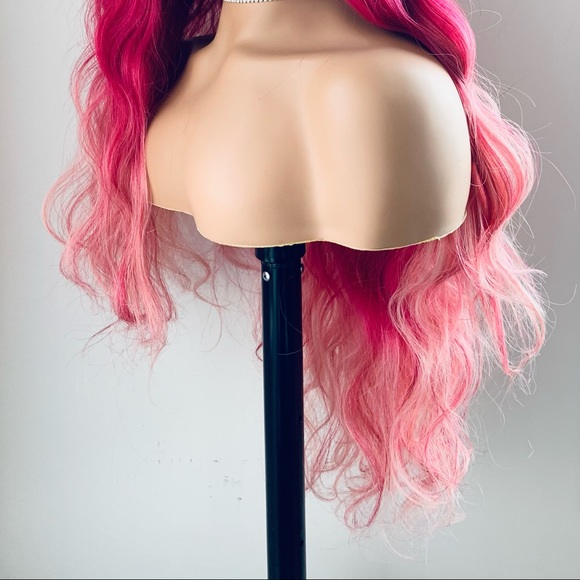Gorgeous 30” Ombre Pink Fuchsia Synthetic Lace Front Wig - Picture 12 of 14